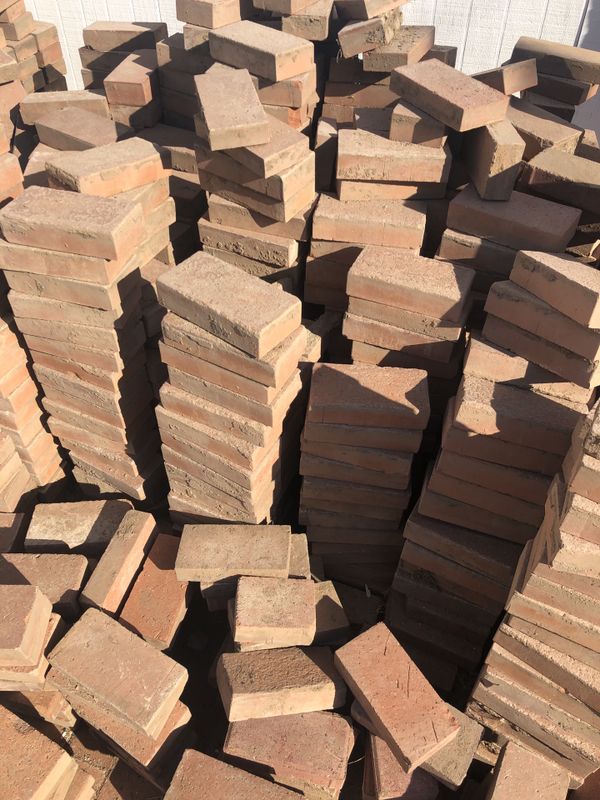 FREE BRICKS for Sale in Phoenix, AZ OfferUp