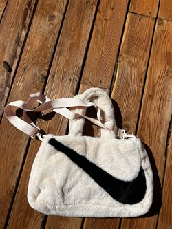 Nike FAUX FUR TOTE