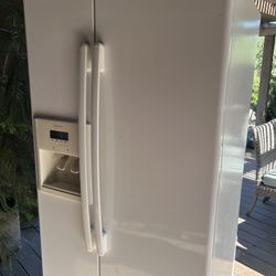 Refrigerator Washer Dryer