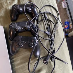 1 Tb Ps4 With 2 Controllers And Games