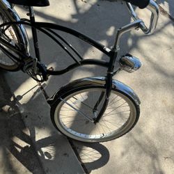 Black Schwinn Beach Cruiser Bike (brand new)