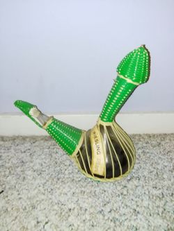 DECANTER BOTTLE.