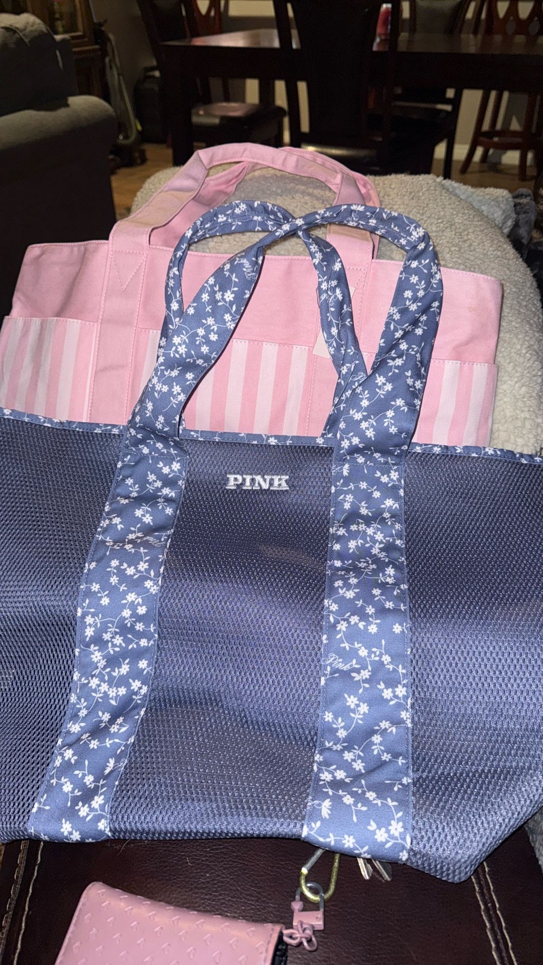 (2)Victoria Secret Bags