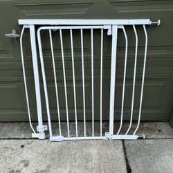 Baby Gate / Dog Gate