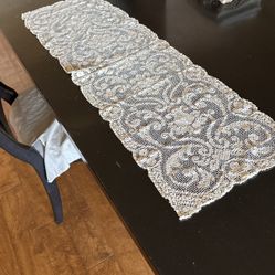 Lace Or Weave Off White Table Runner