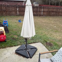 Outdoor Retractable Umbrella