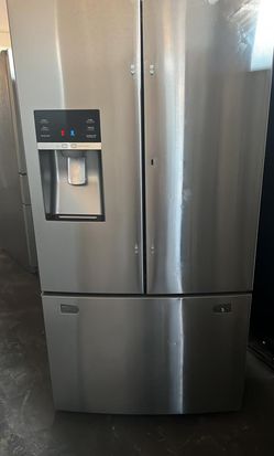 Samsung 3 Door Stainless Steel Refrigerator With Water and Ice Maker
