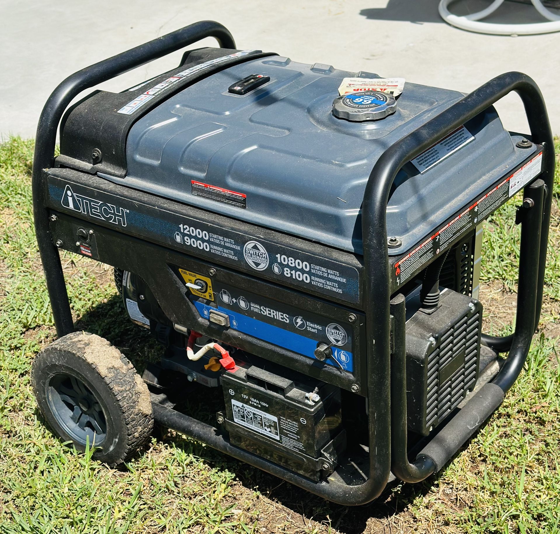 12000 Watt Portable Generator Heavy Duty Gas & Propane Powered with Electric Start for Jobsite, RV, Dual Fuel, Whole House Backup Emergency