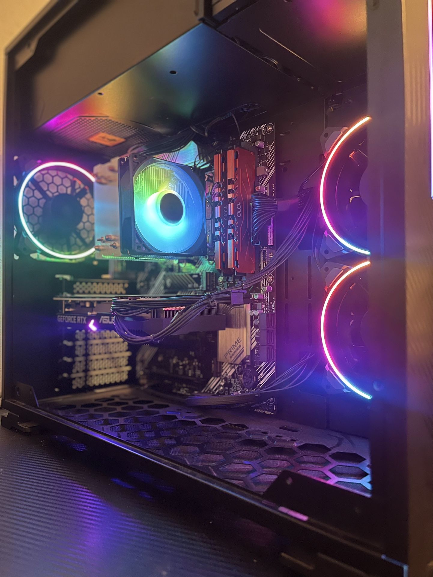 RTX 3060 Ti – Ryzen 5 5600X Gaming PC (1TB NVMe, 16GB 3600MHz)