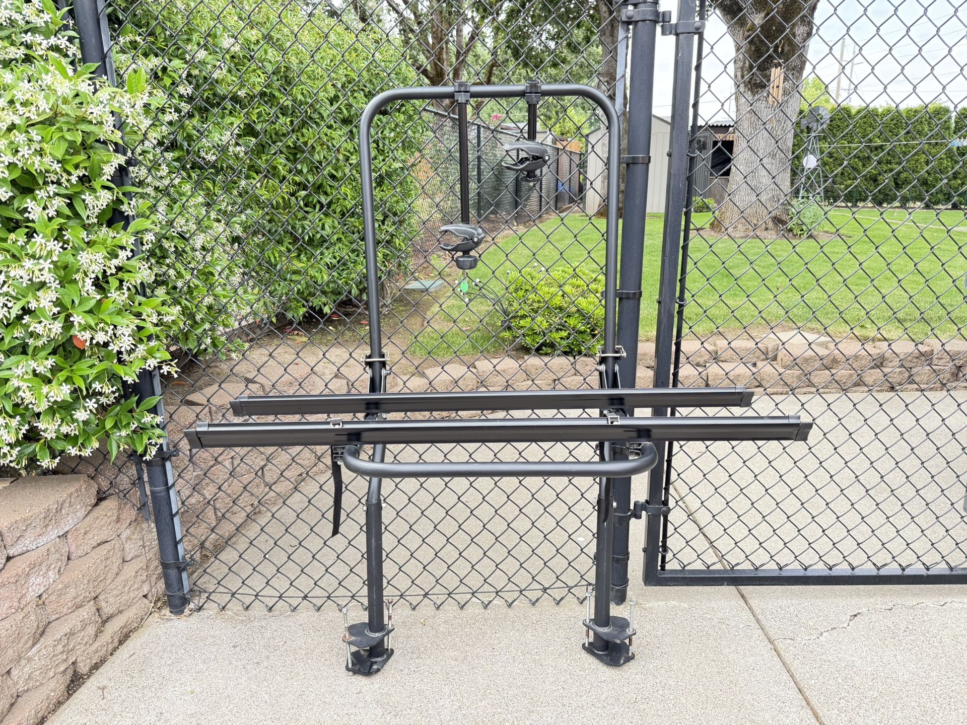 Folding 2-bike Rack For From Of Travel Trailer