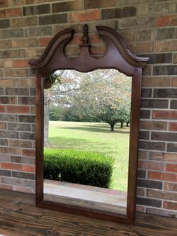 Vintage Thomasville Pediment Mirror circa 1978