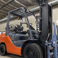 2022 TOYOTA M8 forklift for sale 