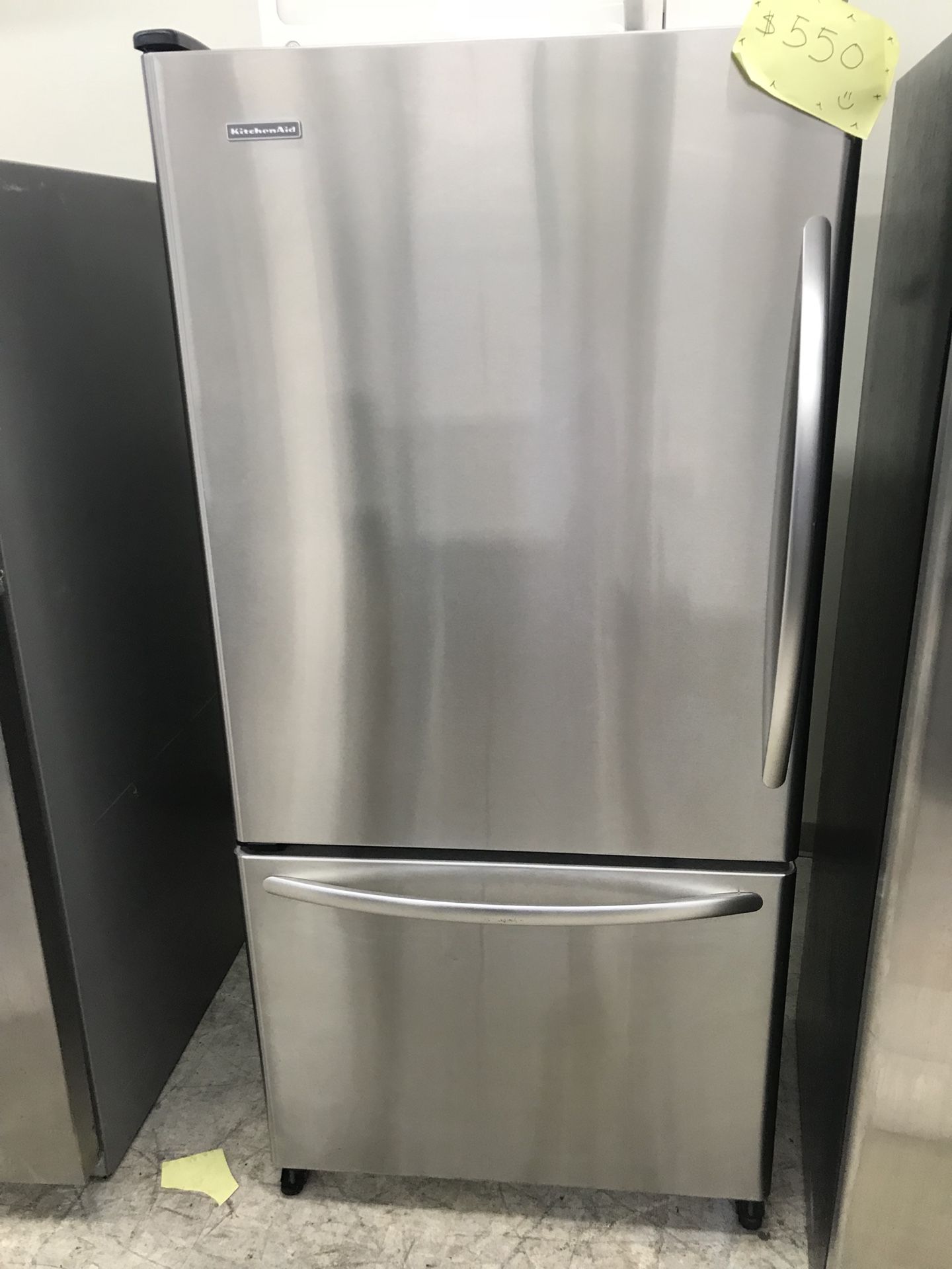 33 x 70 KitchenAid single door bottom freezer stainless steel refrigerator with ice maker and water dispenser 100 days warranty