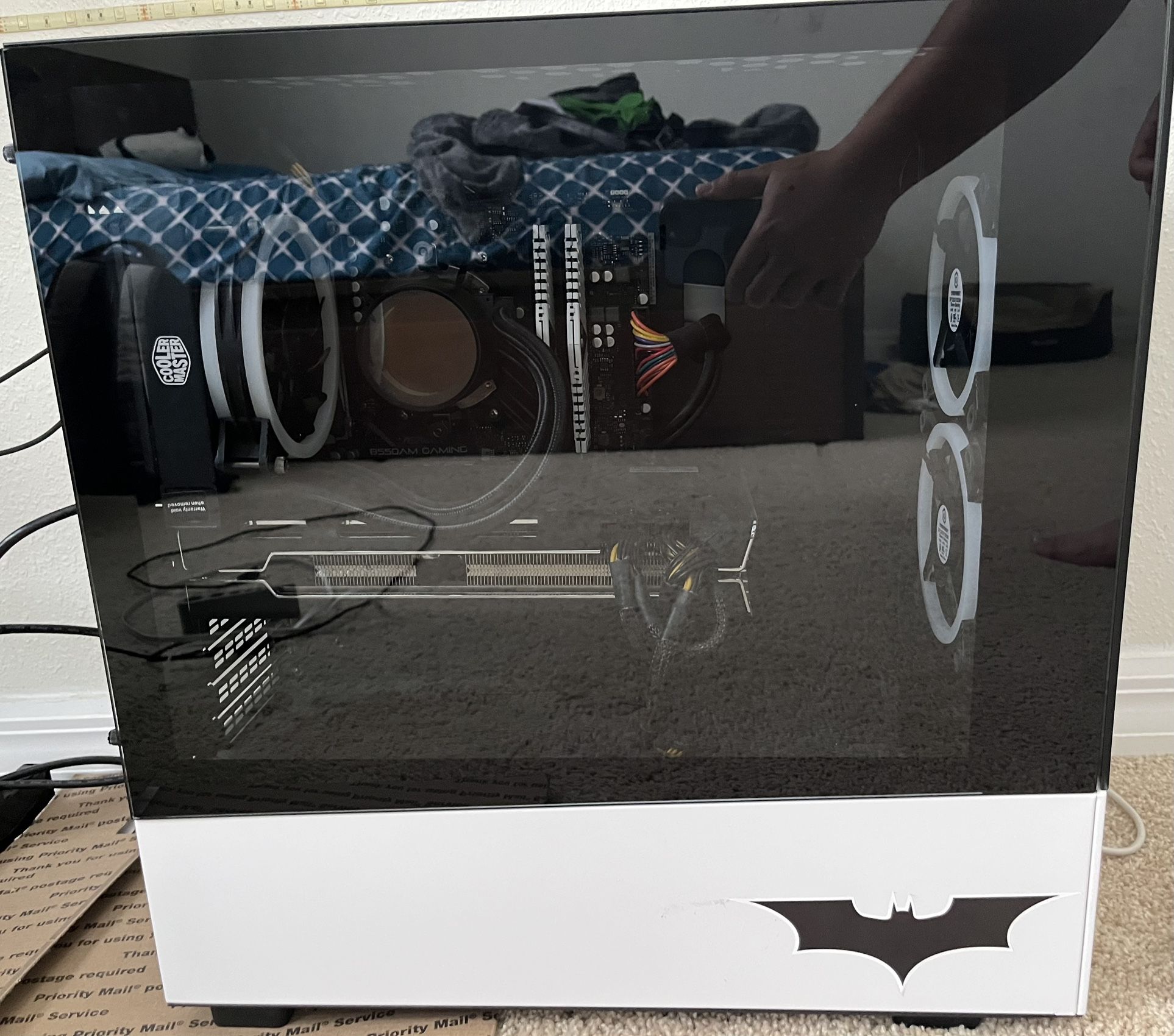 Cyberpower PC AMD Ryzen 7 3700x 16gb memory AMD Radeon RX 5700XT 1tb ssd