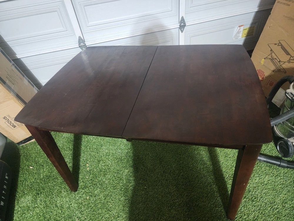 Expandable Kitchen Table