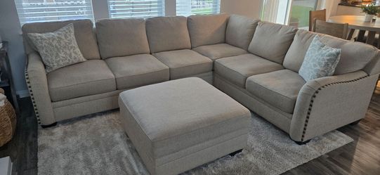 Beautiful beige sectional