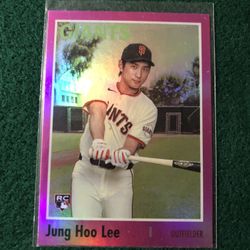 Jung Hoo Lee Rookie Card Pink