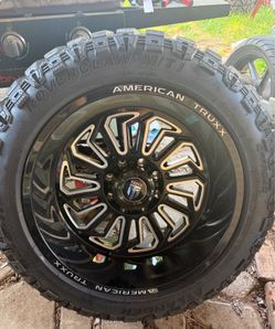 22x12.5 wheels and tires