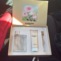 burberry her women perfume set 