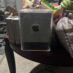 Power Mac G4 Cube
