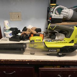 Ryobi Leaf Blower + Charger + Battery 