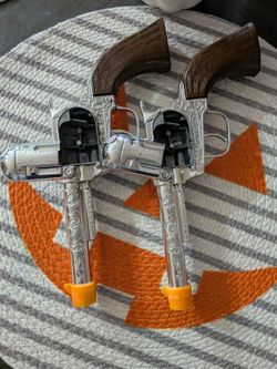 Vintage TootsieToy American West Ranger Pistol Cap Gun Orange Plug Dark Grip Lot. (#9626)