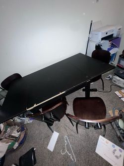 Wooden table & 4 chairs
