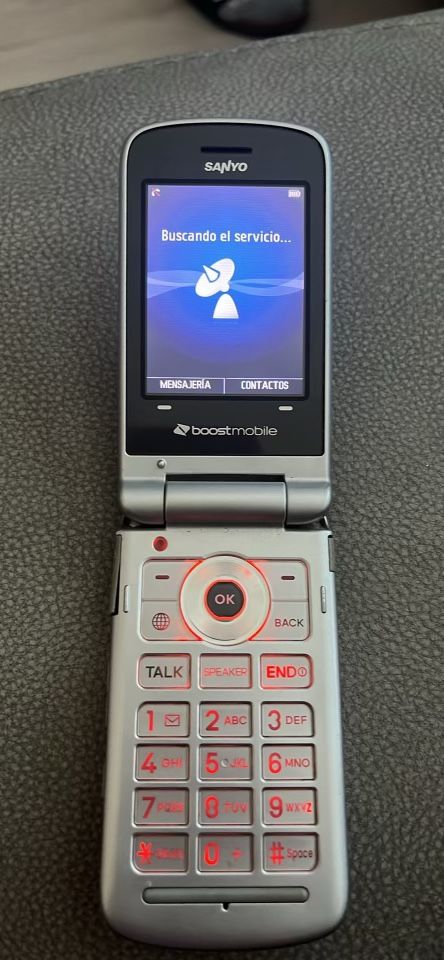 Boost Mobile Flip Phone