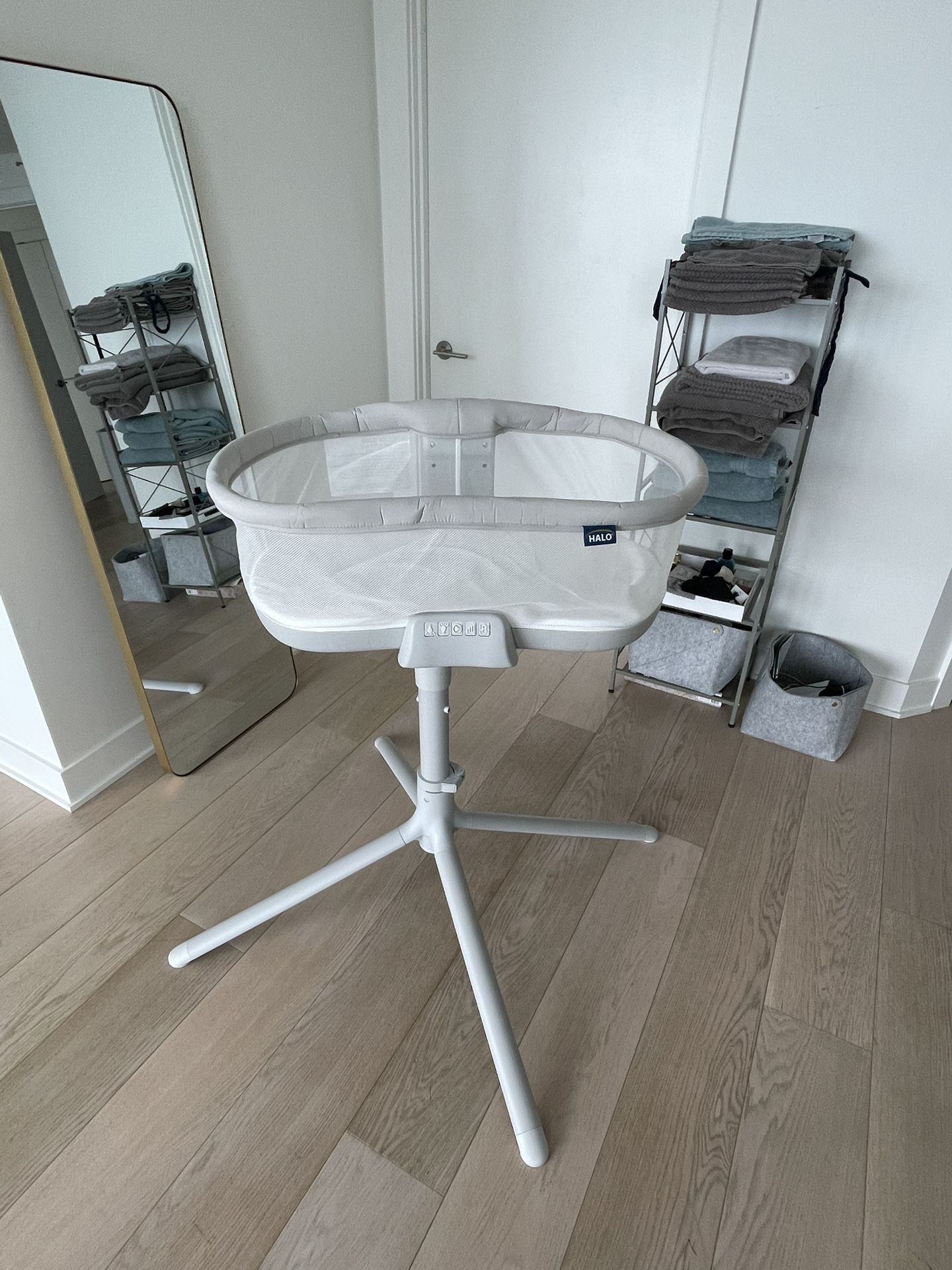 HALO Baby Swivel Sleeper 3.0