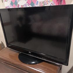 48” LG TV