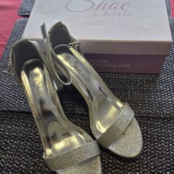 Shoeland Women's Silver Heels Size 8 