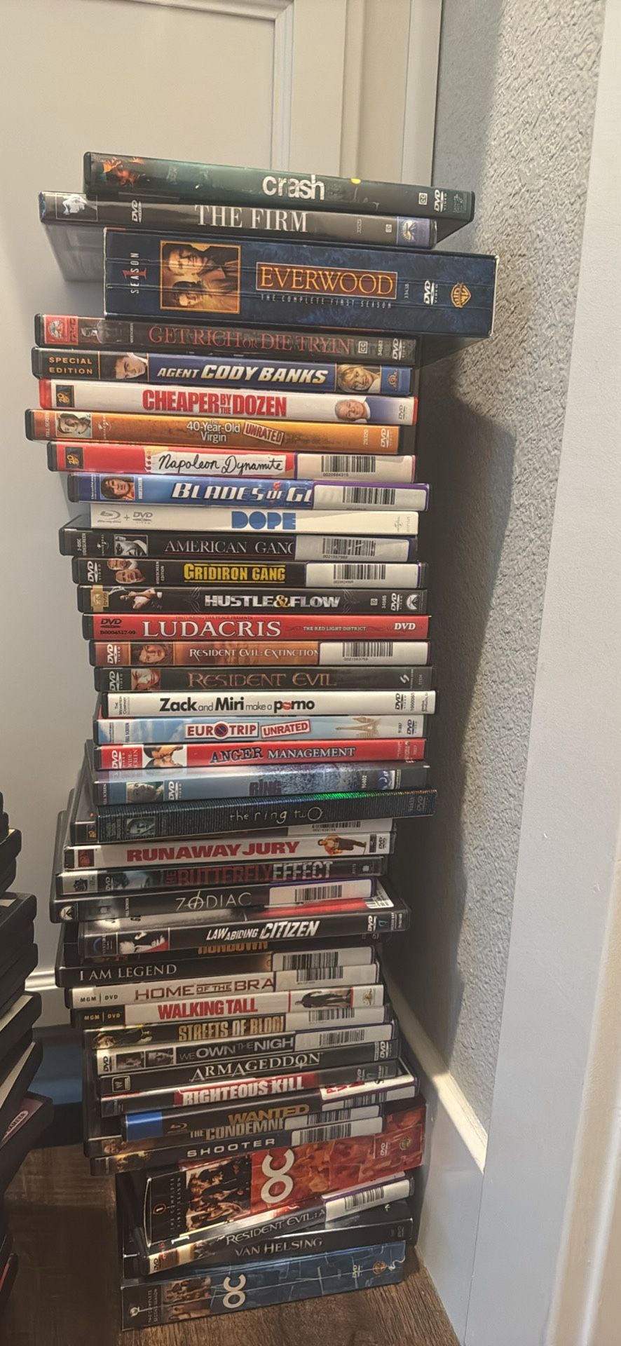 Hollywood Classics 35+ DVDs