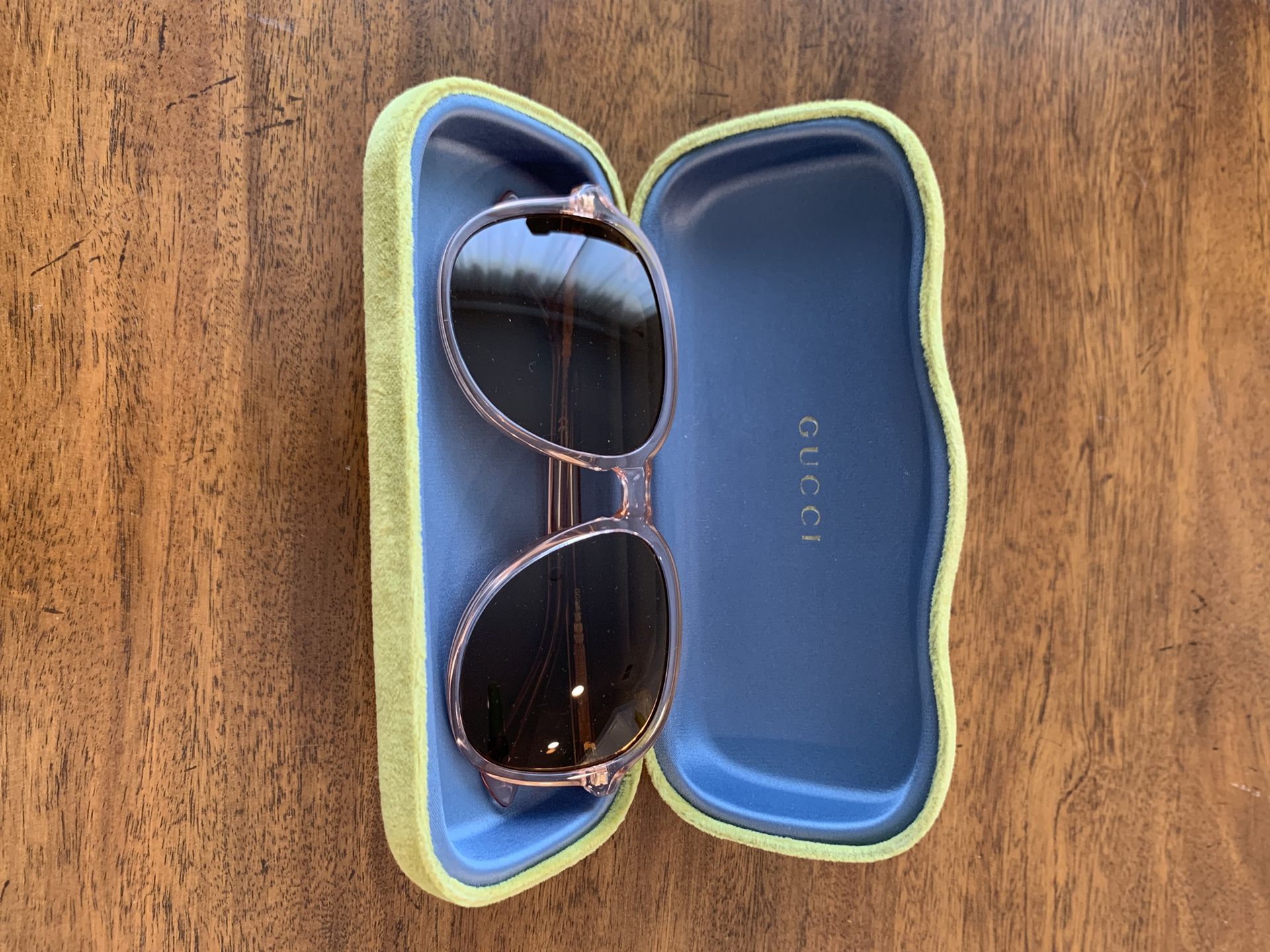 Gucci Sunglasses GG0259O Made In Italy