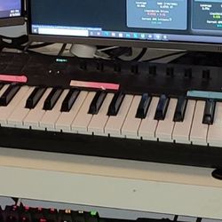 Native Instruments Komplete Kontrol A61 Controller Keyboard