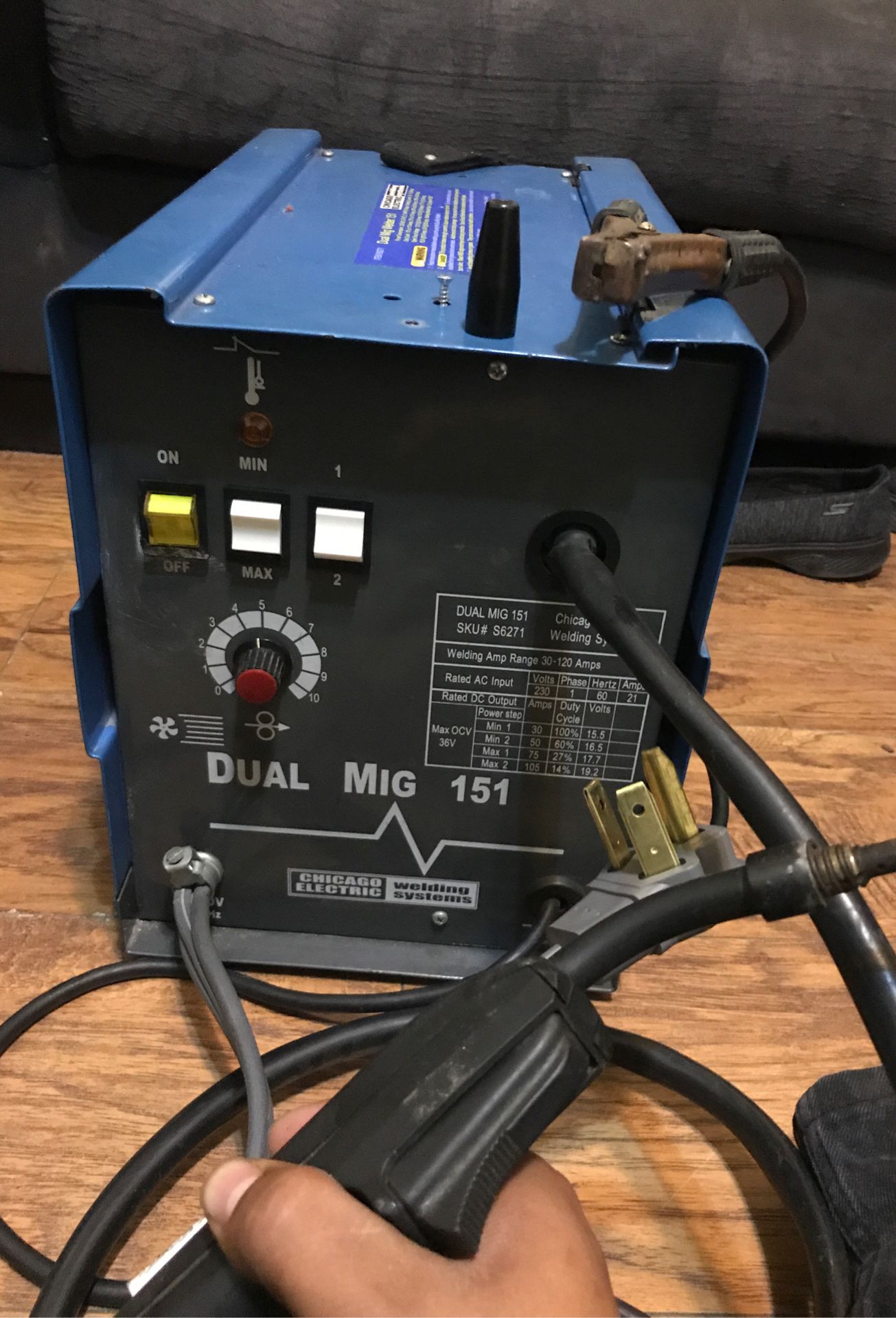 Chicago Electric dual mig 151 good condition