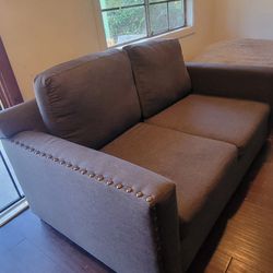 Free Couch 
