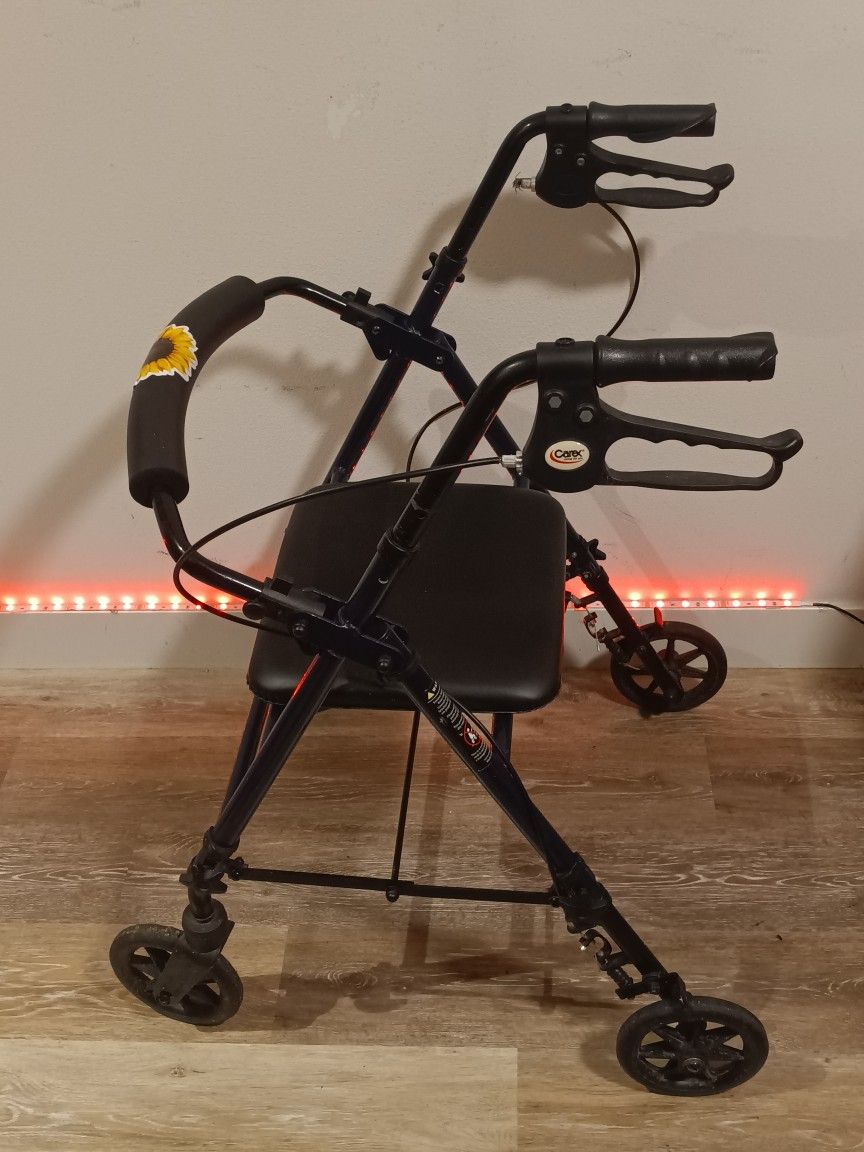 CAREX ROLLATOR/WALKER*