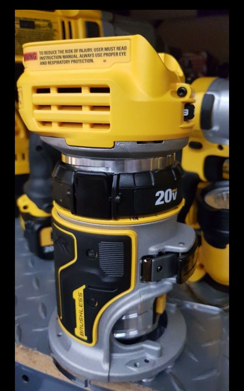 DEWALT 20V MAX XR BRUSHLESS ROUTER TOOL ONLY BRAND NEW