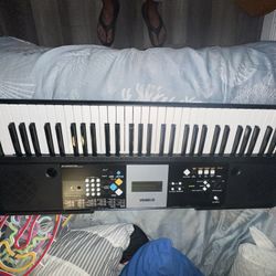 Yamaha Keyboard 