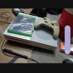 Xbox One With Controller And Game 