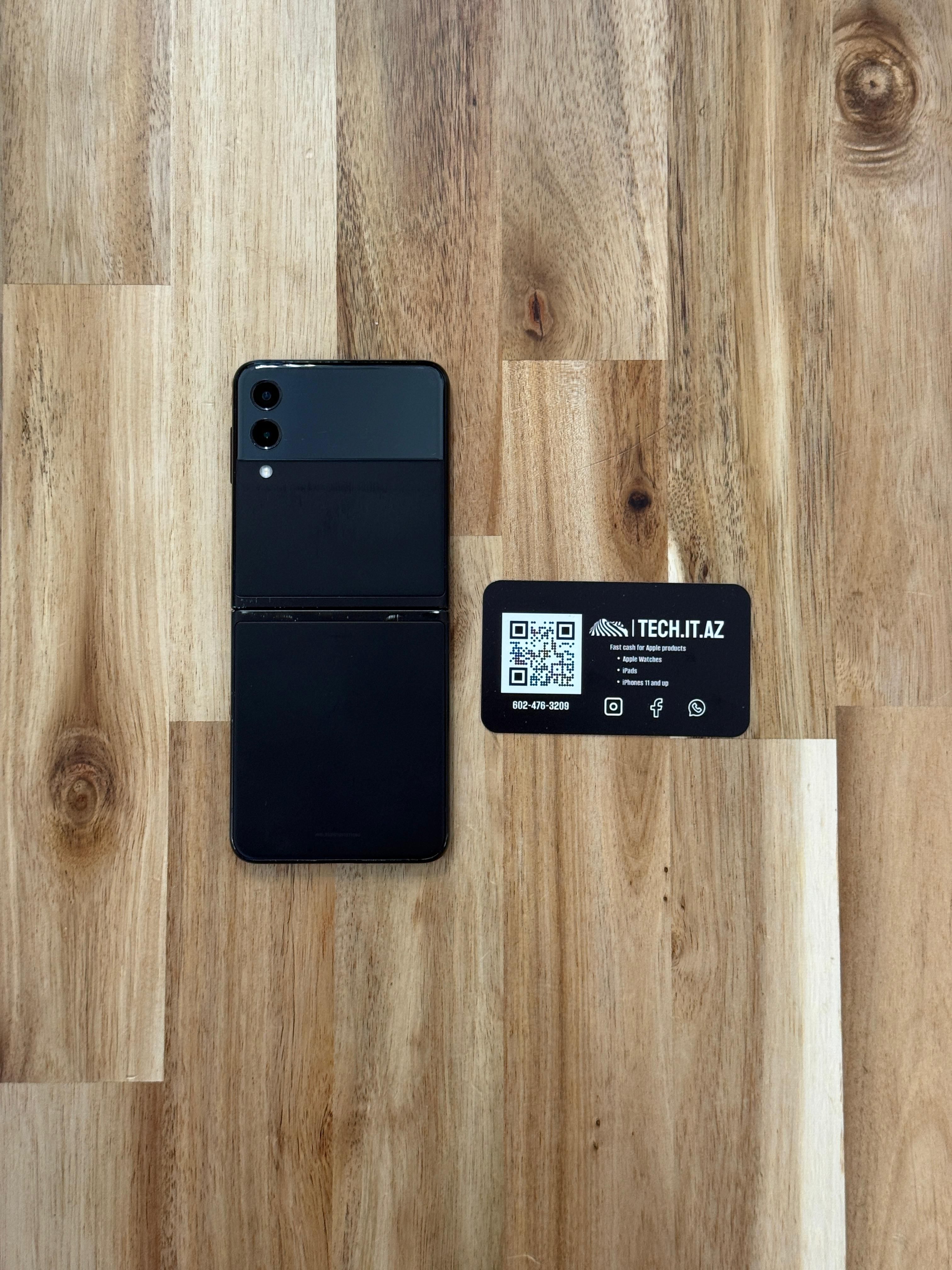 📱 Galaxy Z Flip3 5G | 128GB | Black | Unlocked (Any Carrier)