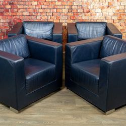 Set Of 4 Bernhardt Dark Blue Leather Club Chairs - Delivery Available 