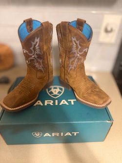 Ariat Toddler Boots size 9