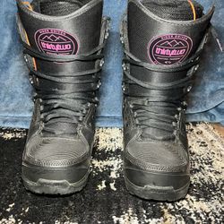 Thirty Two Snowboarding Boots