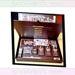 face tree Release Your Creativity with Pro Makeup Artist Collection