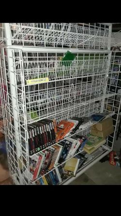 Rolling shelf