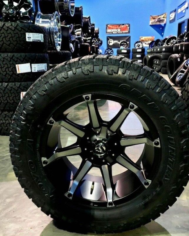 Super-Sale 20x9 Fuel Wheels 8x165.1 & 35x12.50-20 LT Tirres (We Finance.