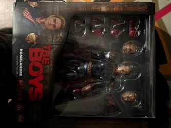 Mafex Homelander