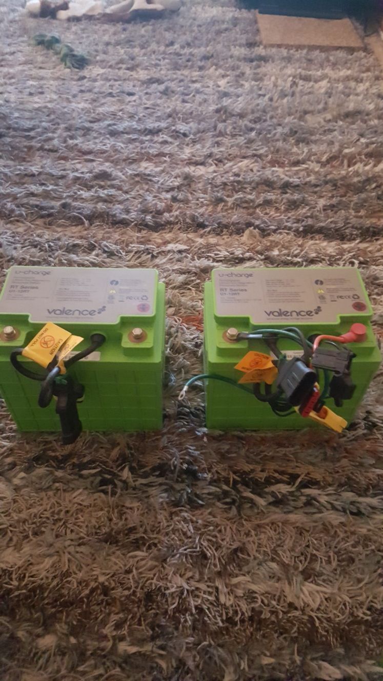 Valence U-charge plug n play 12v batteries