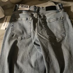 dnky jeans  size 25P